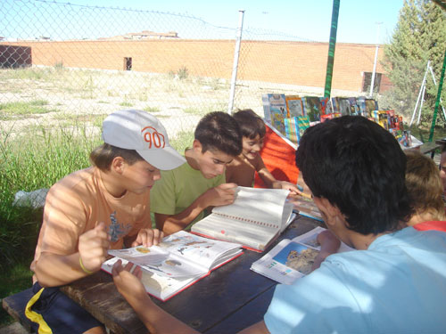 Fotos de la Biblioteca en la Piscina Municipal de Talarrubias