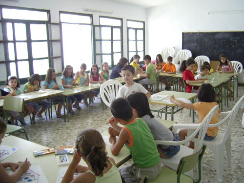 Foto de los talleres realizados en Baterno, haga clic en la imagen para ampliar