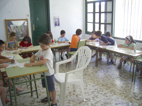 Foto de los talleres realizados en Baterno, haga clic en la imagen para ampliar