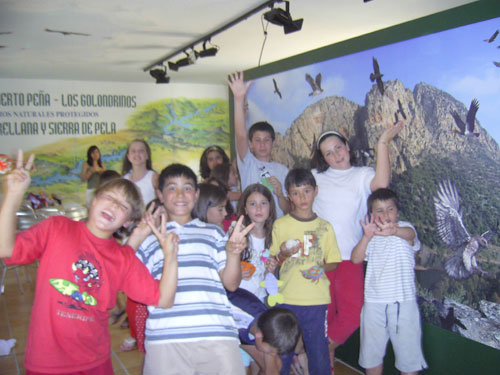 Foto de los talleres realizados en el Camping de Puerto Pea, haga clic en la imagen para ampliar