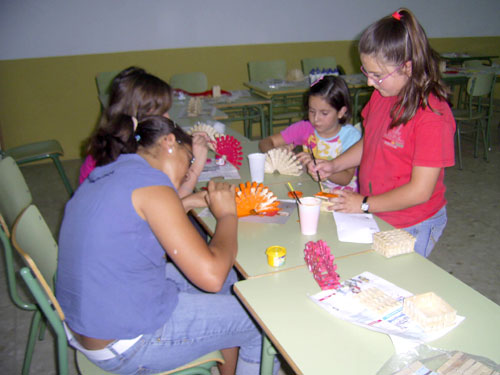 Foto de los talleres realizados en Esparragosa de Lares, haga clic en la imagen para ampliar