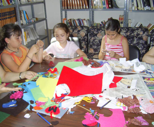 Foto de los talleres realizados en Garbayuela, haga clic en la imagen para ampliar