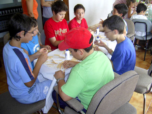 Foto de los talleres realizados en Tamurejo, haga clic en la imagen para ampliar