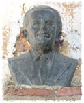 Busto de Antonio Hernndez Gil