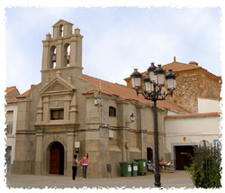 Exterior Convento de Clausura Papal