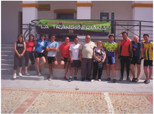 Participantes de la ruta de mountain bike - La Transiberiana